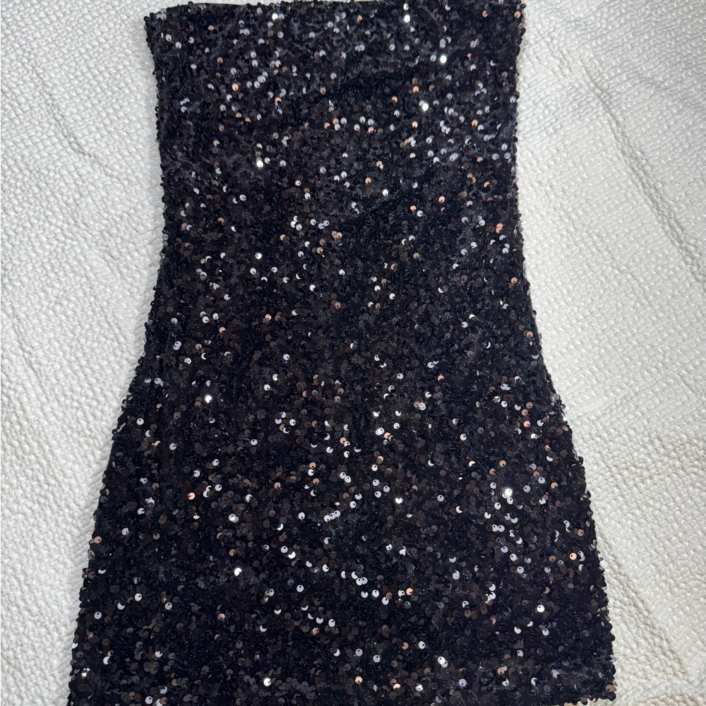 FOREVER 21 SEQUIN STRAPLESS TUBE MINI DRESS (NWT)